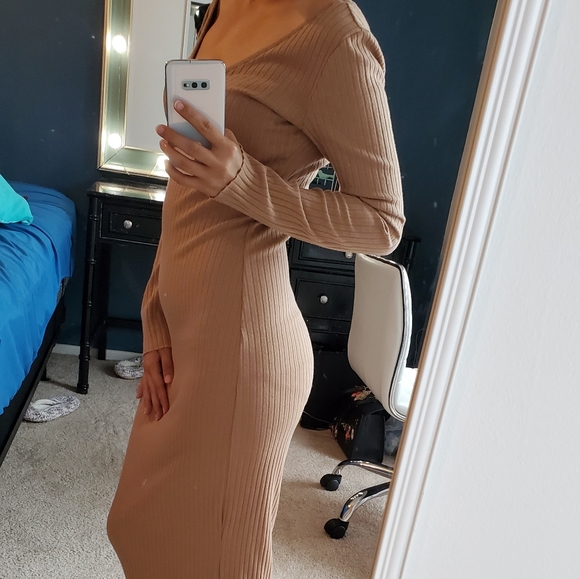 Bodycon maxi dress - Picture 3 of 3